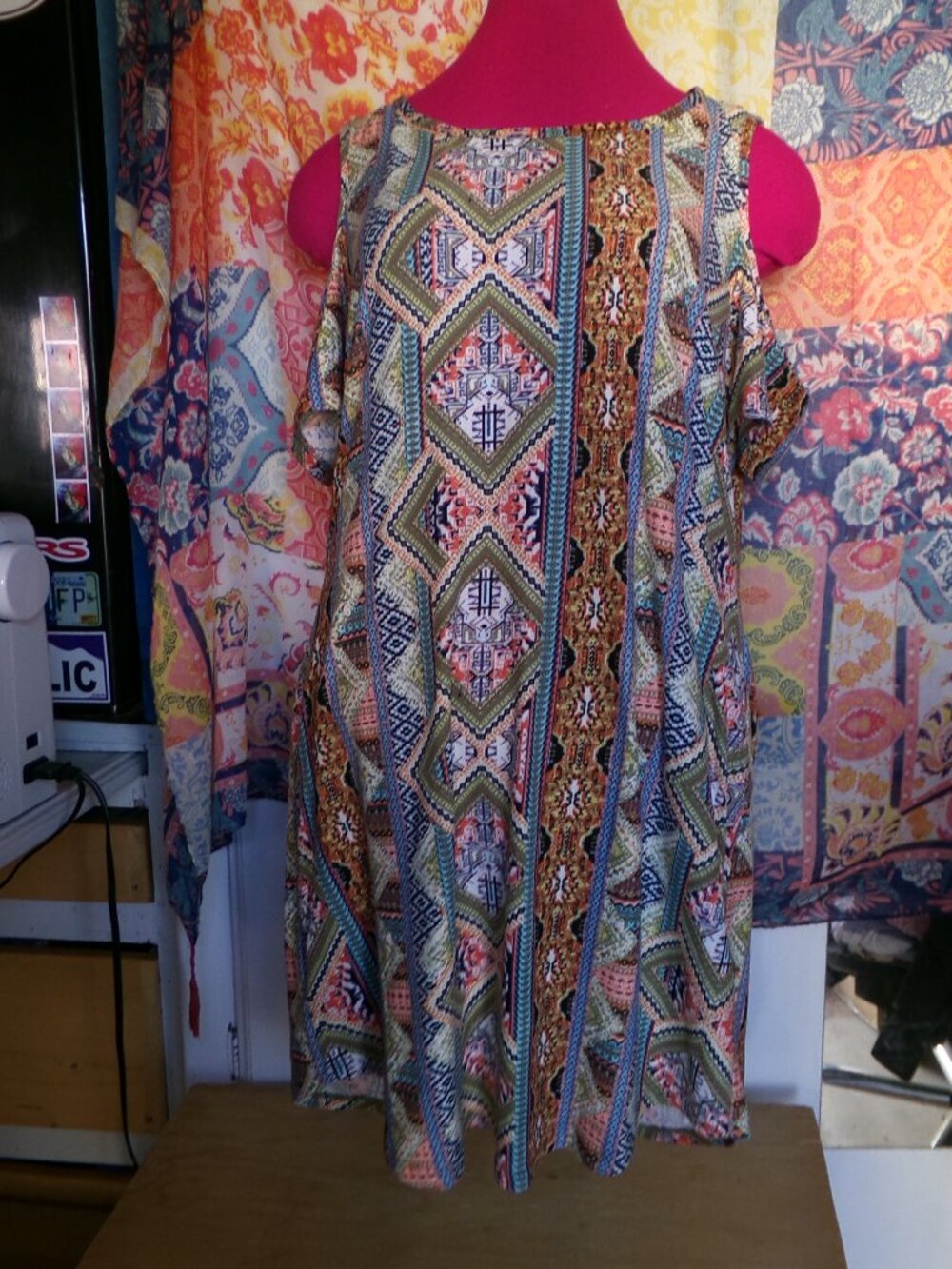 No Comment Cold Shoulder Dress Sz 1X